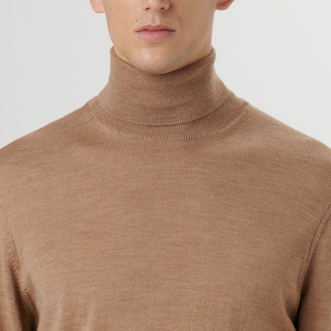 Super Merino Solid Turtleneck Sweater