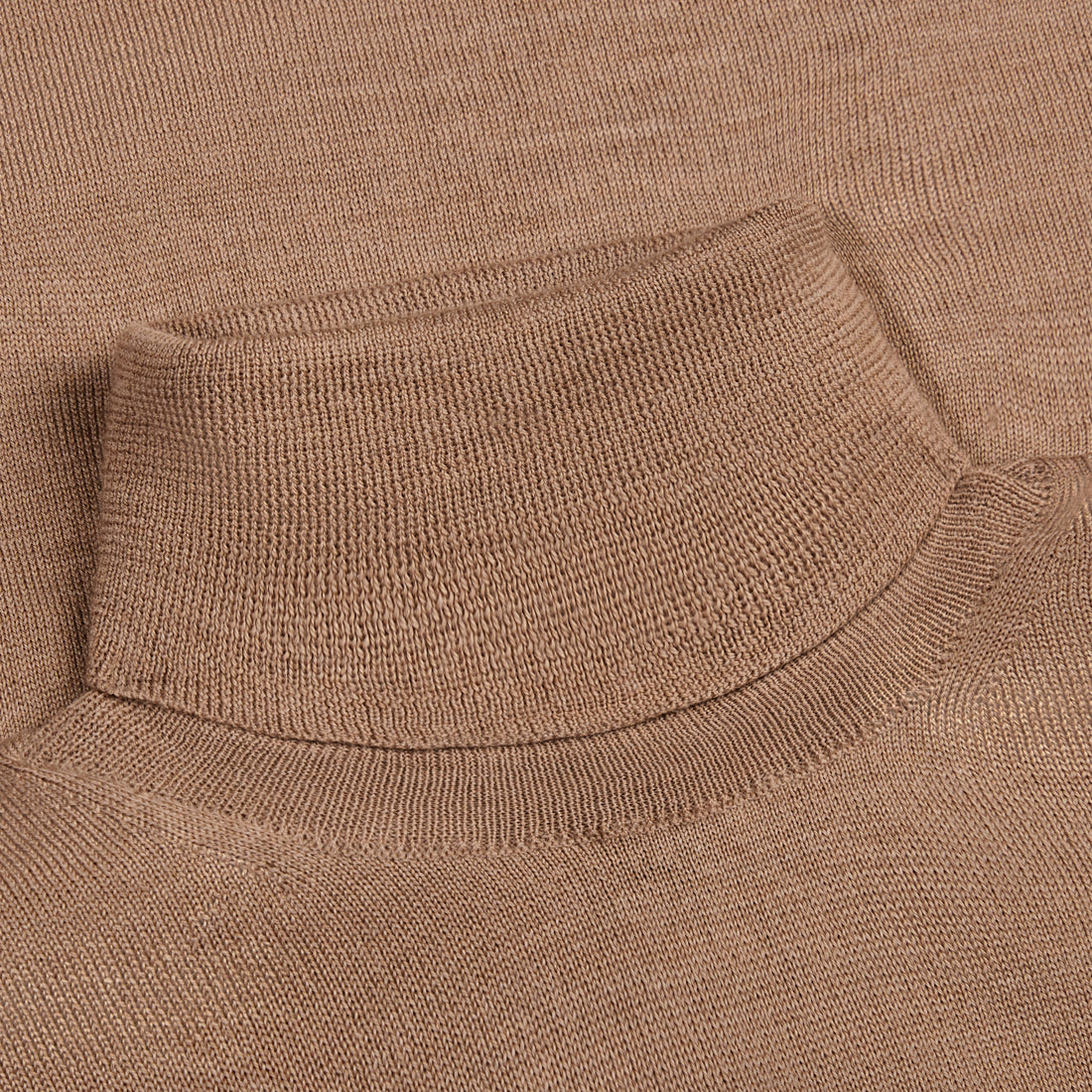 Super Merino Solid Turtleneck Sweater