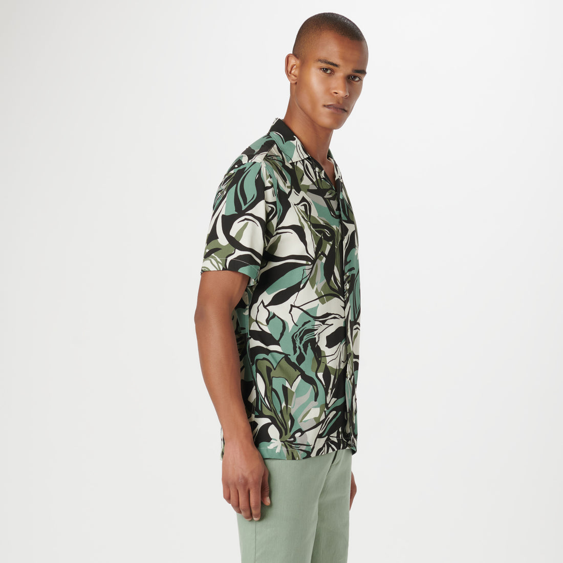 Jackson Leaf Print Short Sleeve Shirt