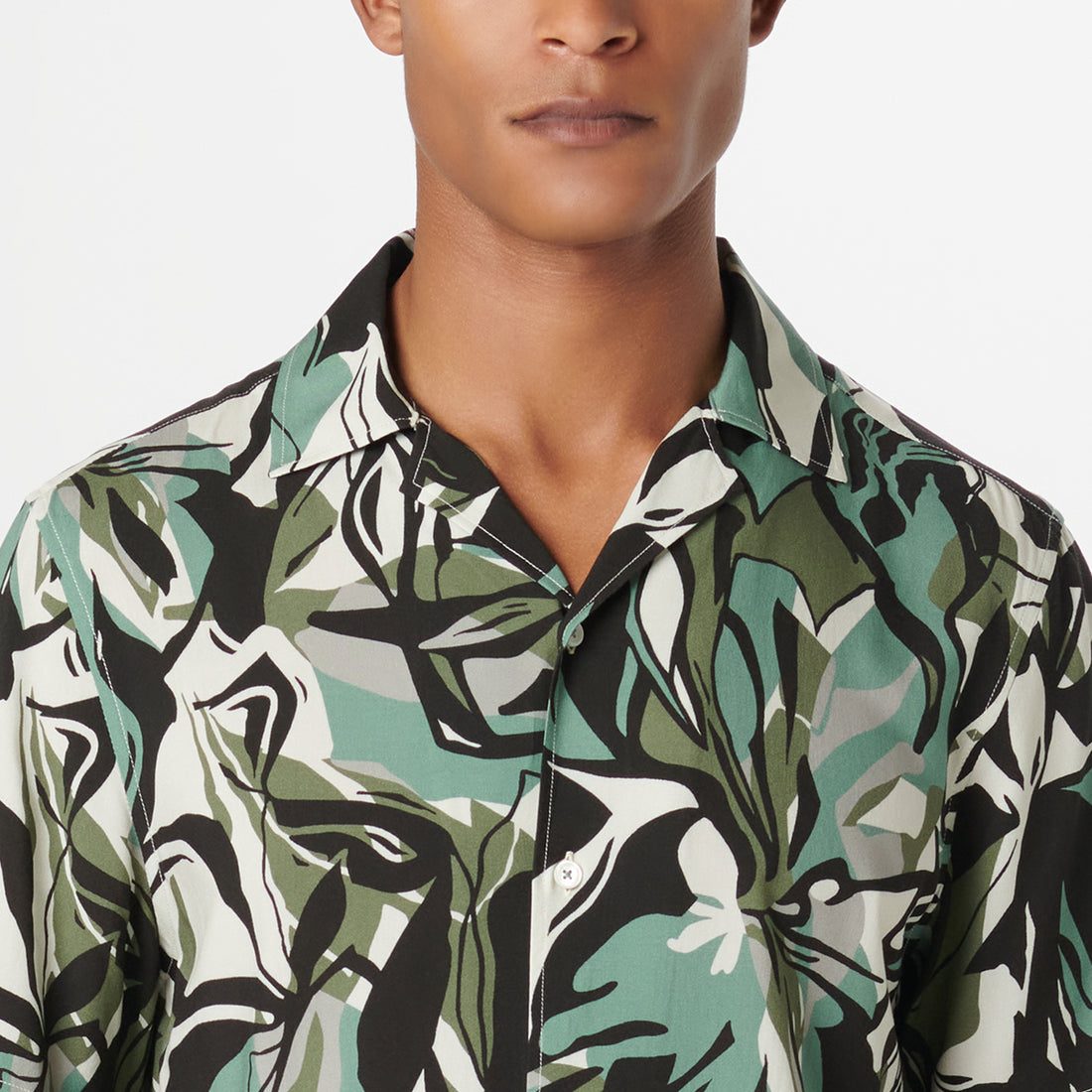 Jackson Leaf Print Short Sleeve Shirt