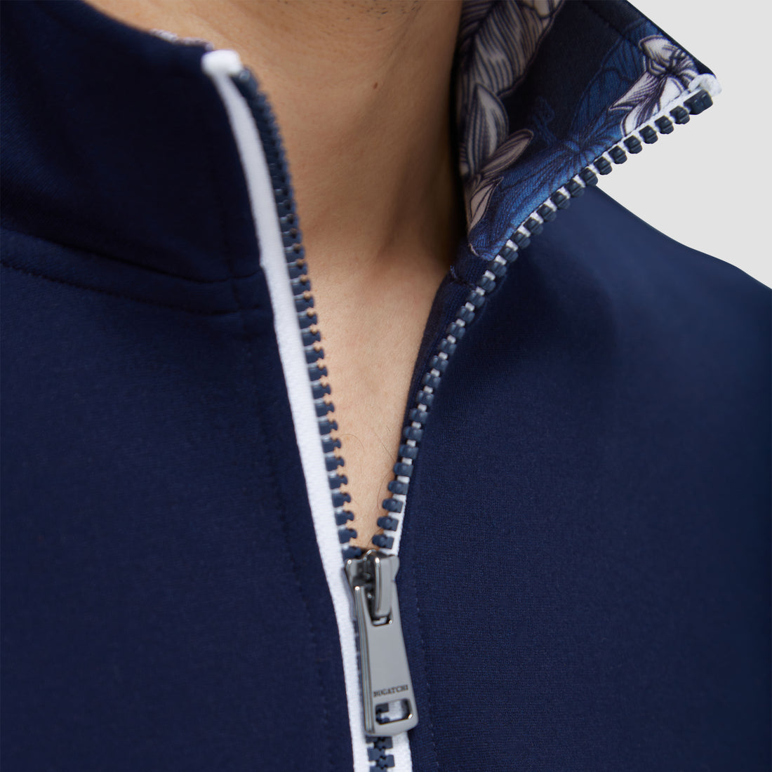 Contrast Performance Quarter-Zip Pullover