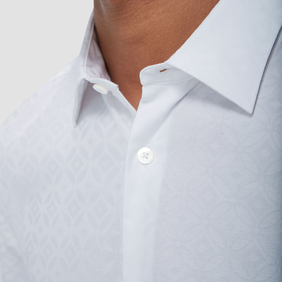 Julian Tonal Jacquard Shirt