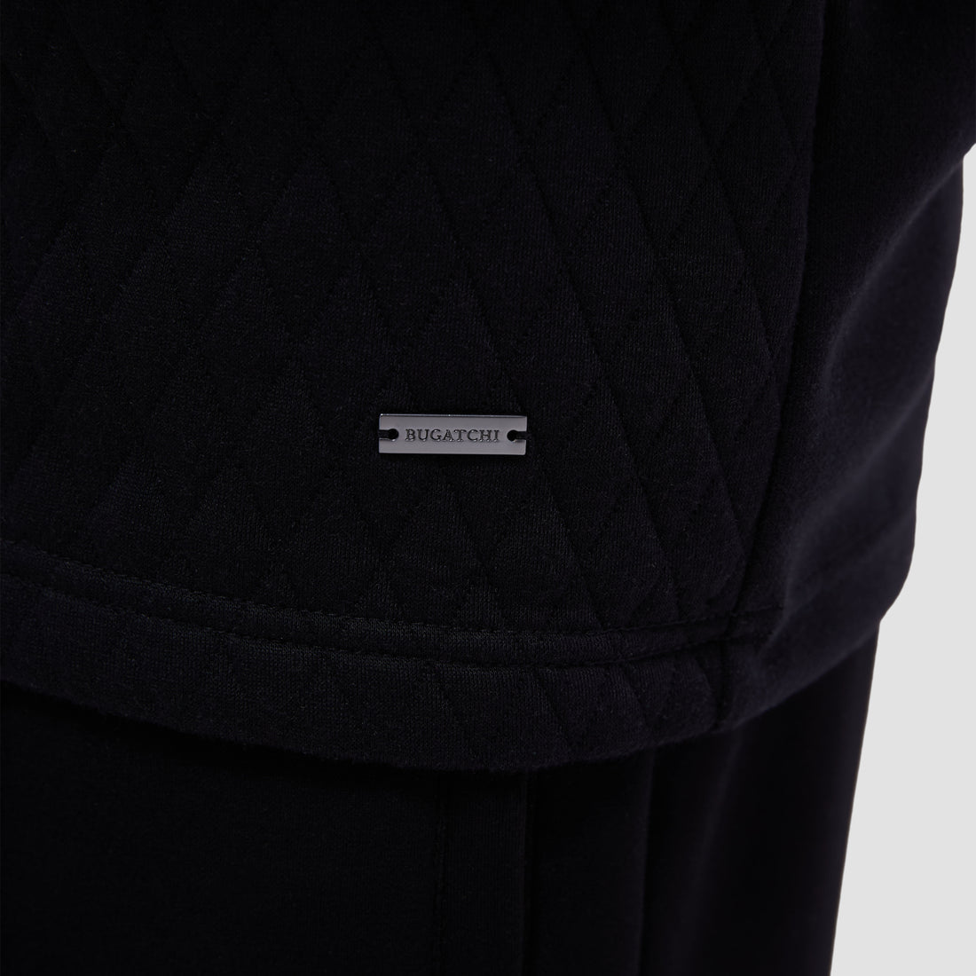 Diamond Quilt Performance Quarter-Zip Pullover