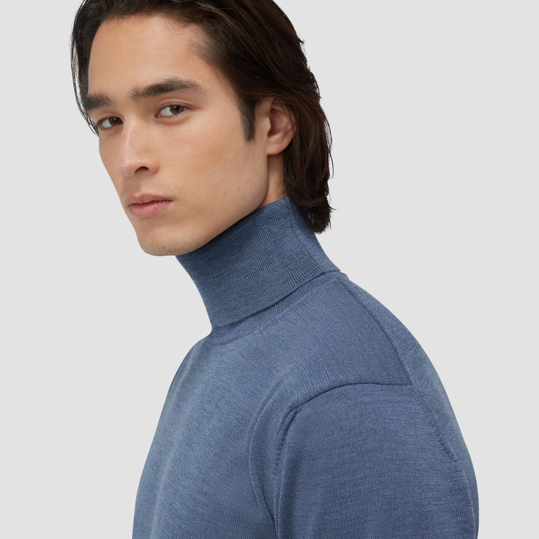 Sawyer Turtle Neck Super Merino Sweater