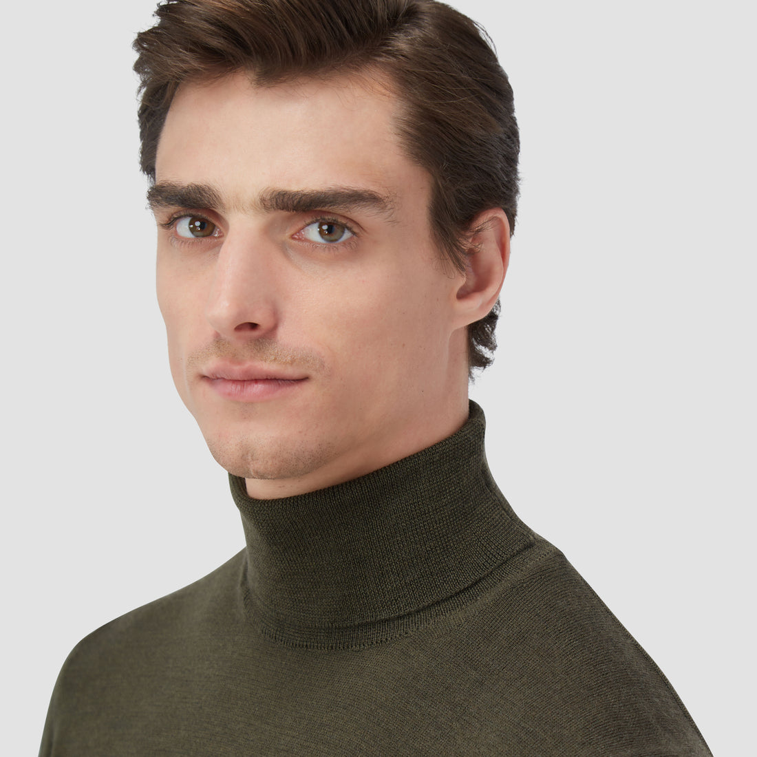 Sawyer Turtle Neck Super Merino Sweater