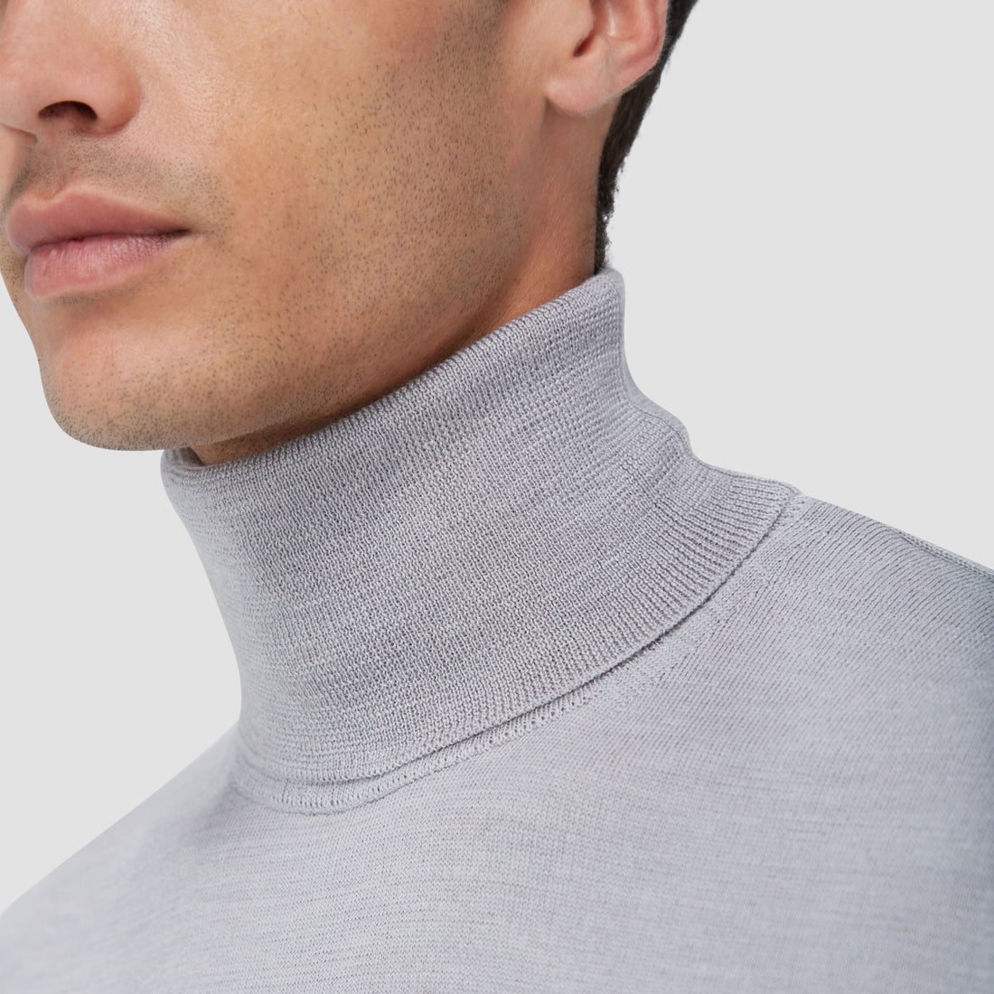 Sawyer Turtle Neck Super Merino Sweater