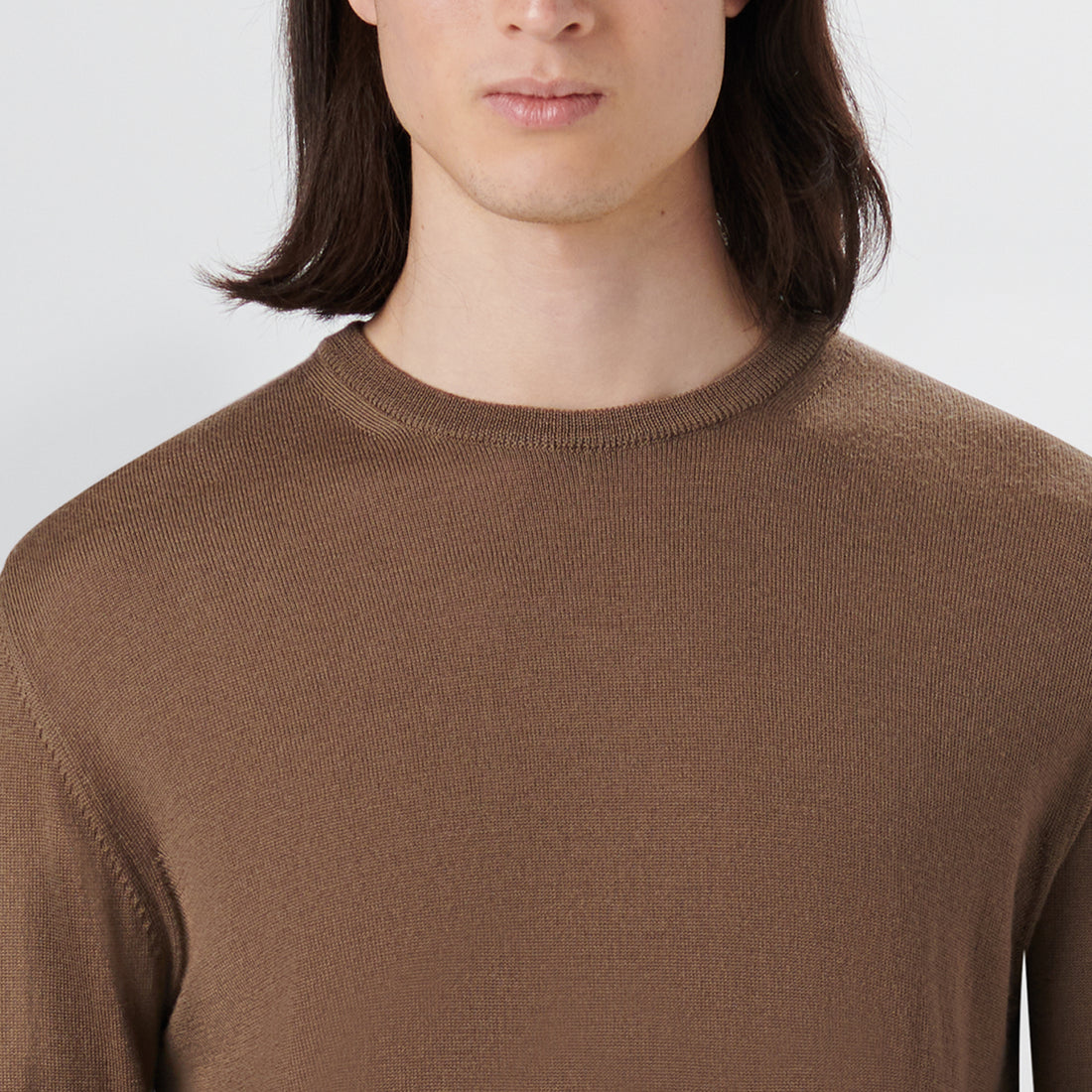 Super Merino Crew Neck Solid Sweater