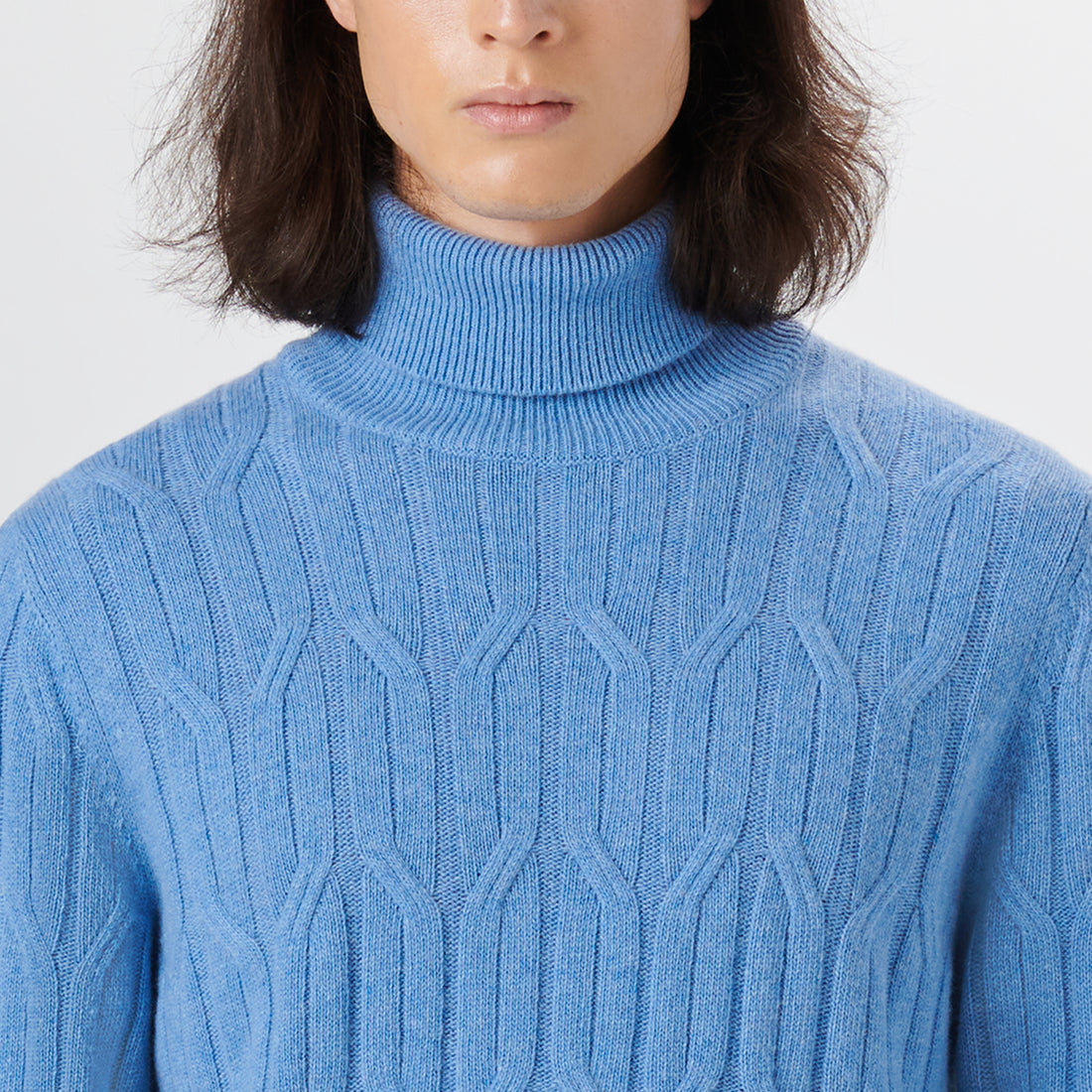 VINTAGE newest BLUE TURTLENECK CABLE KNIT PULLOVER SWEATER