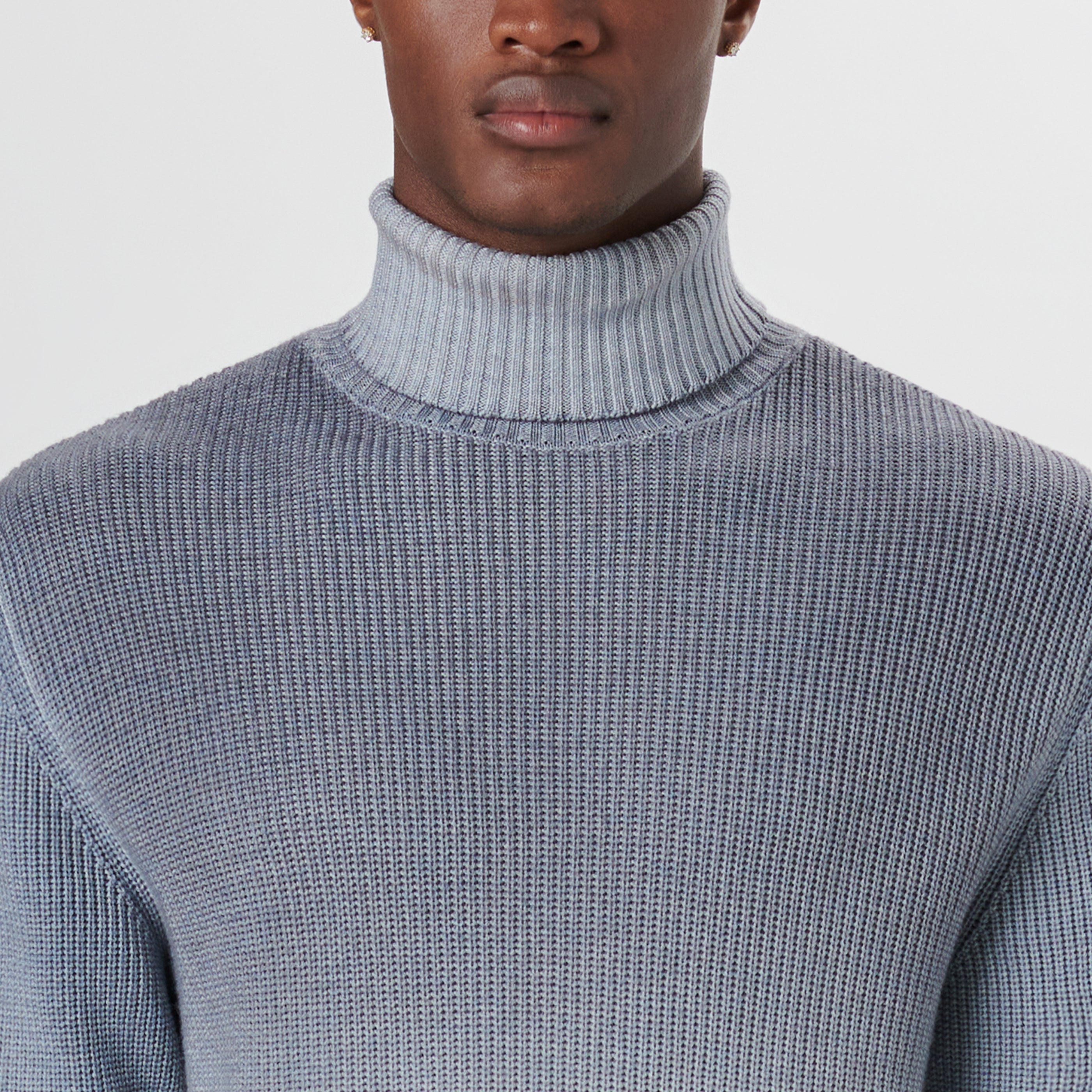 Turtle Neck Dip Dyed Ombre Sweater – BUGATCHI